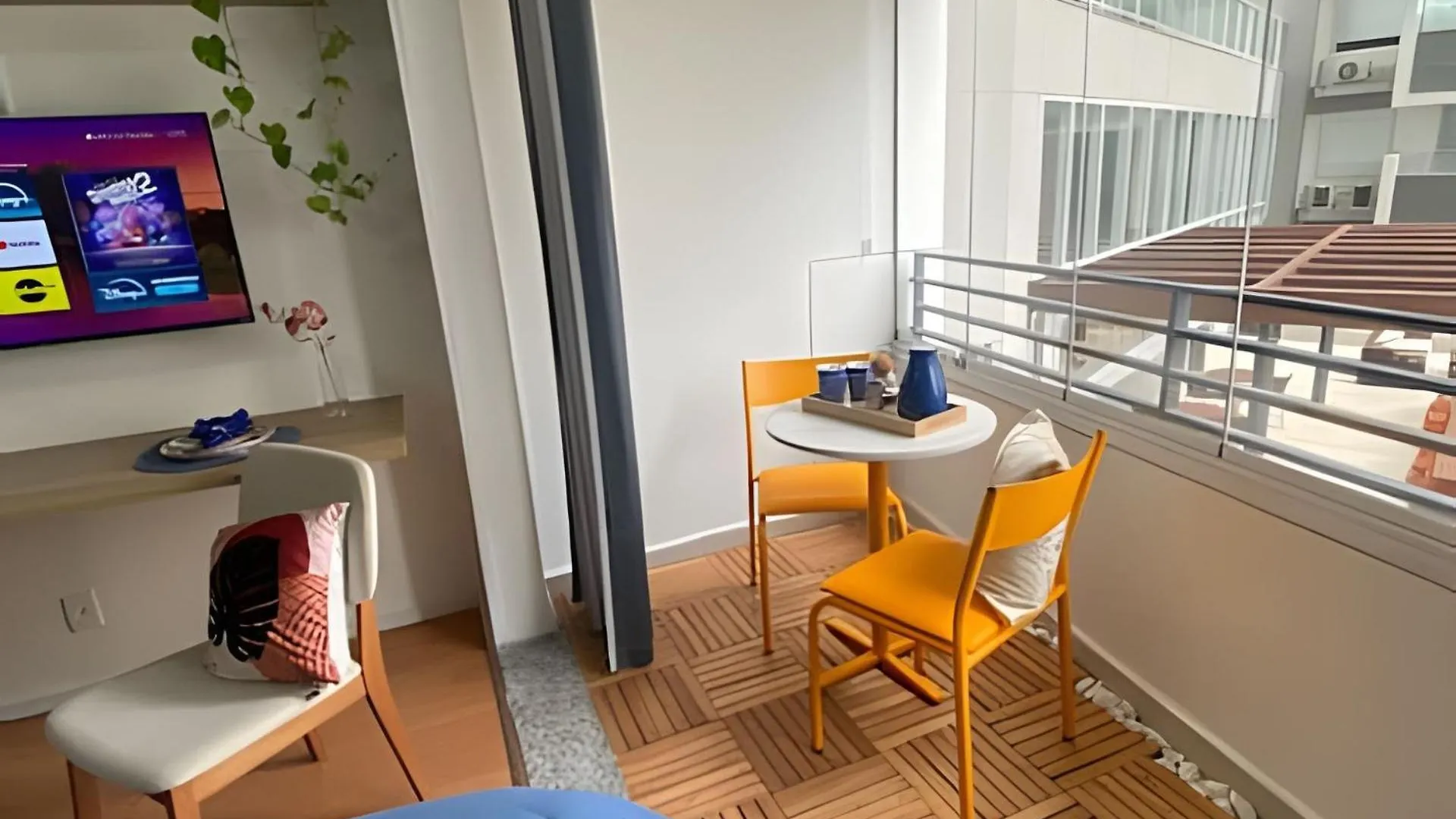Studio Novo A 500M Do Metro - Prox Usp E Jockey Sao Paulo Apartment